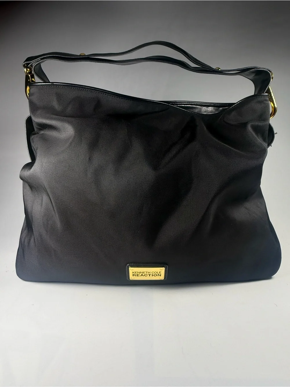 Kenneth Cole Reaction Black Nylon Large Hobo Shoulder Bag Tote Purse